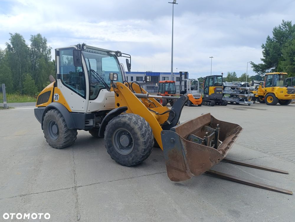 Liebherr L506 - 3