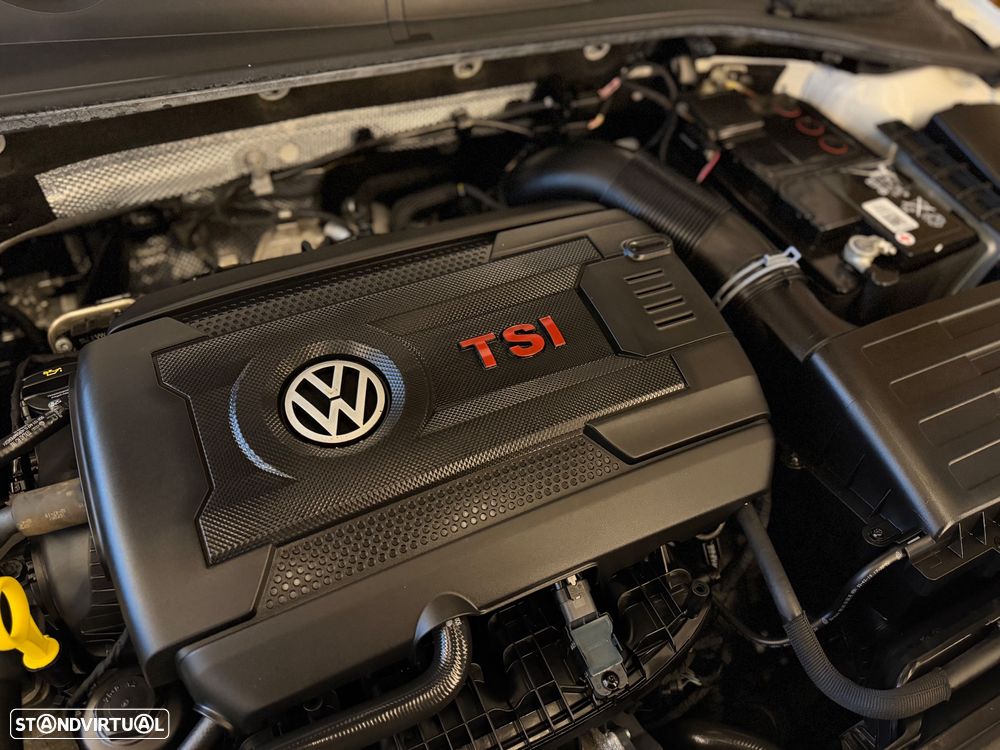 VW Golf GTI TCR 2.0 TSI OPF DSG - 38