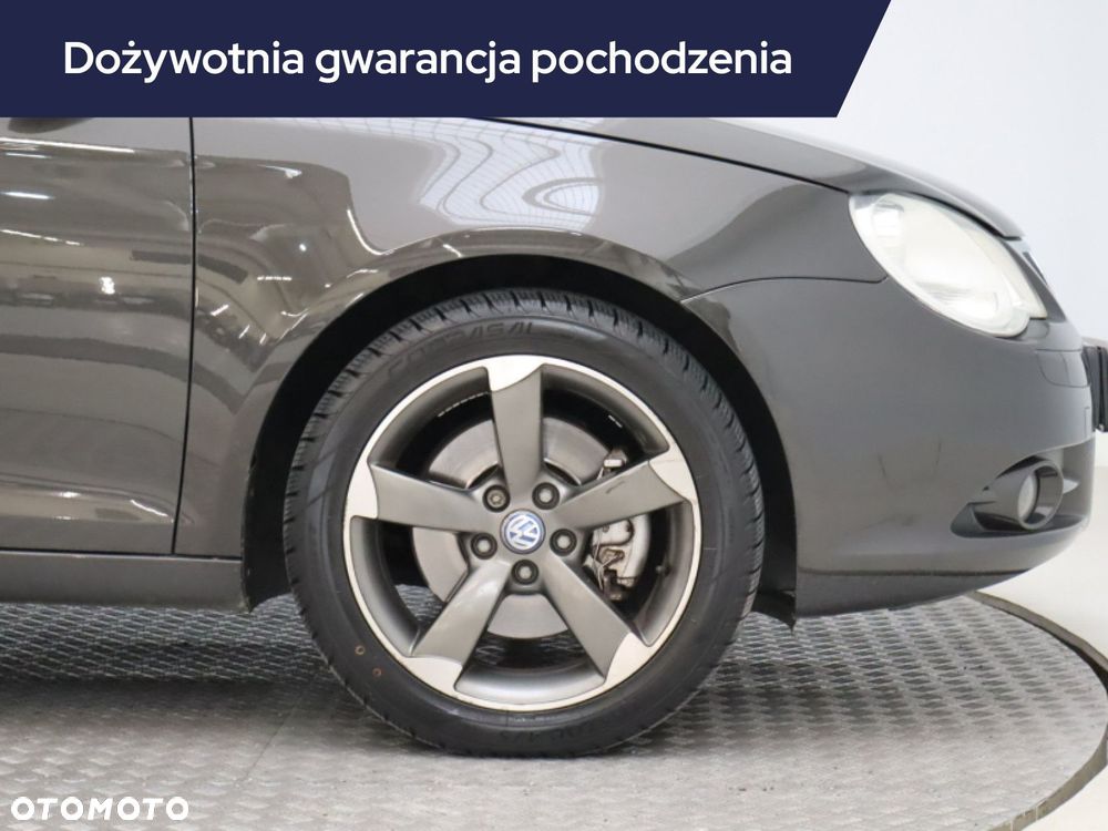 Volkswagen Eos - 17