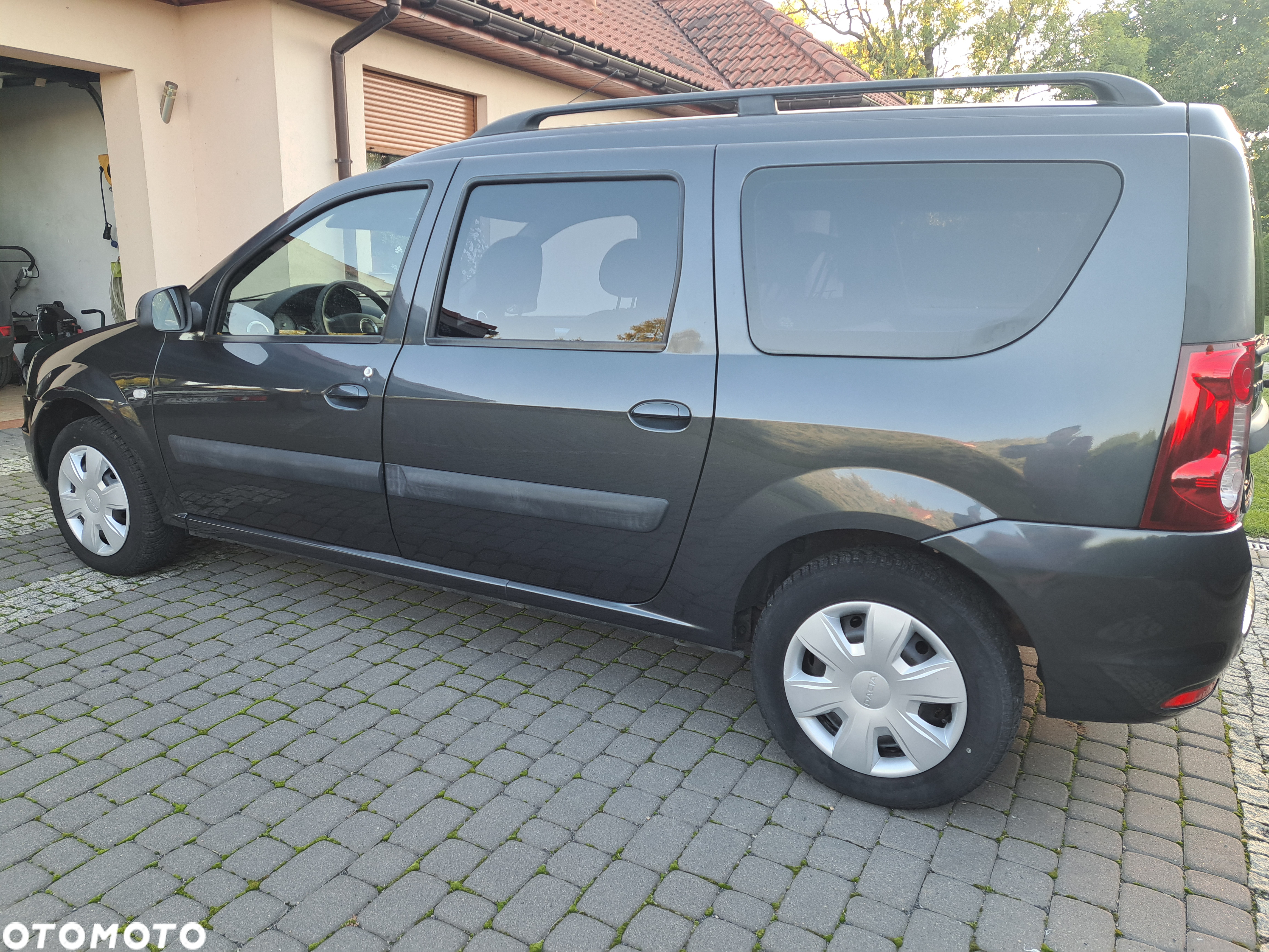 Dacia Logan MCV 1.6 16V Laureate - 39
