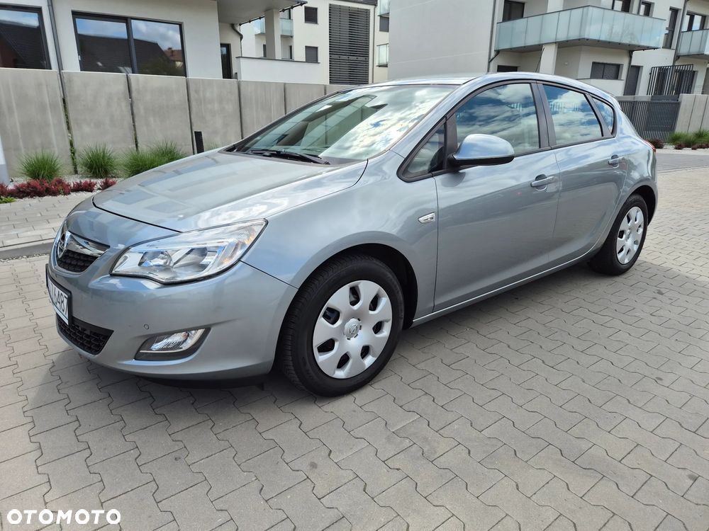Opel Astra 1.6 Enjoy - 7