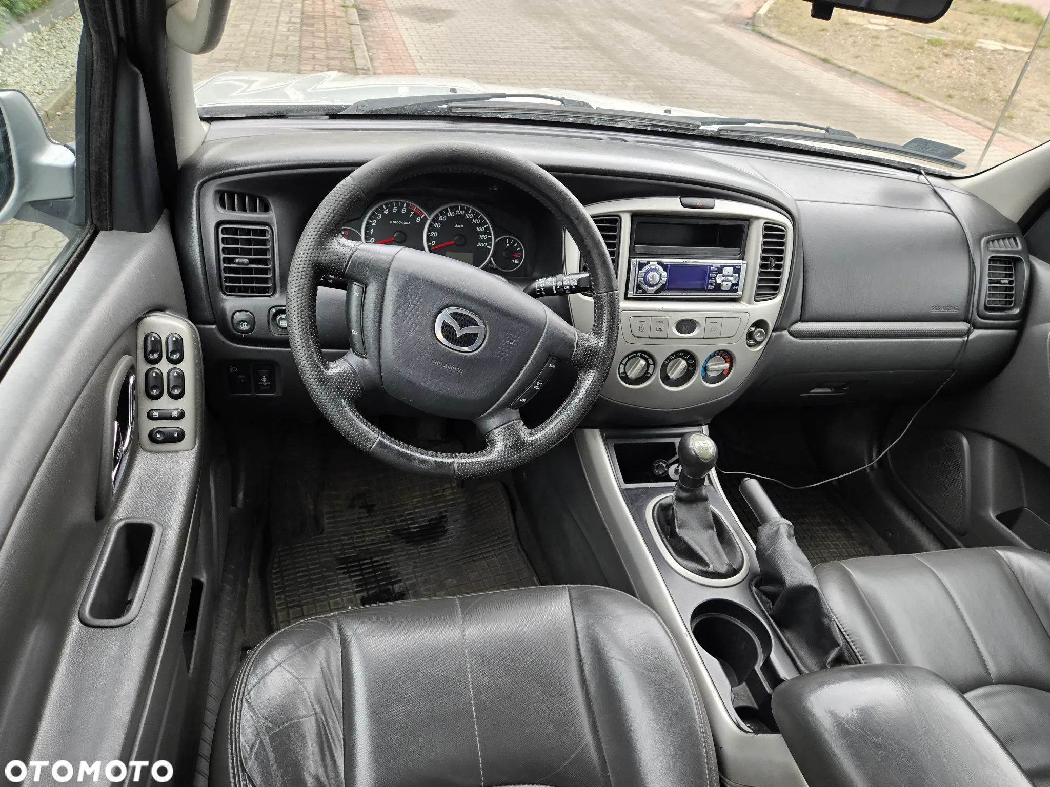 Mazda Tribute 4x4 Adventure Comfort - 6