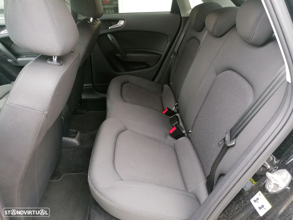 Audi A1 Sportback 1.4 TDI S tronic - 25