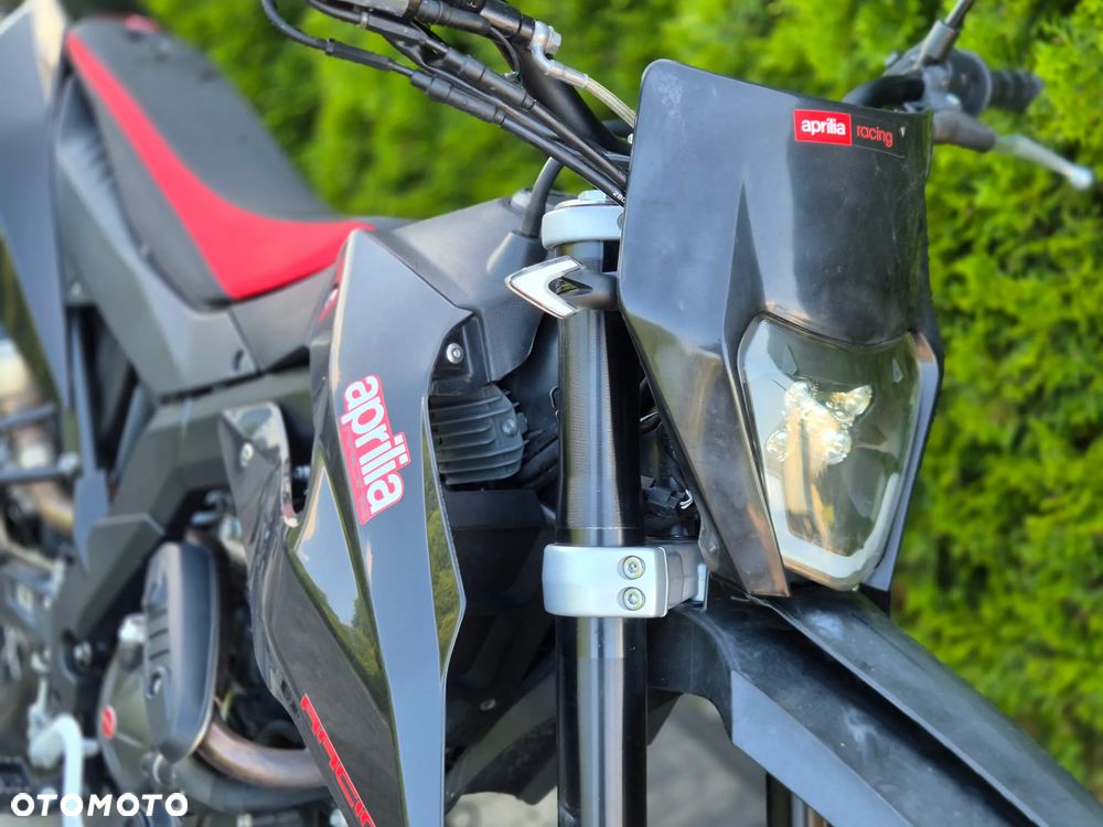 Aprilia SX - 12