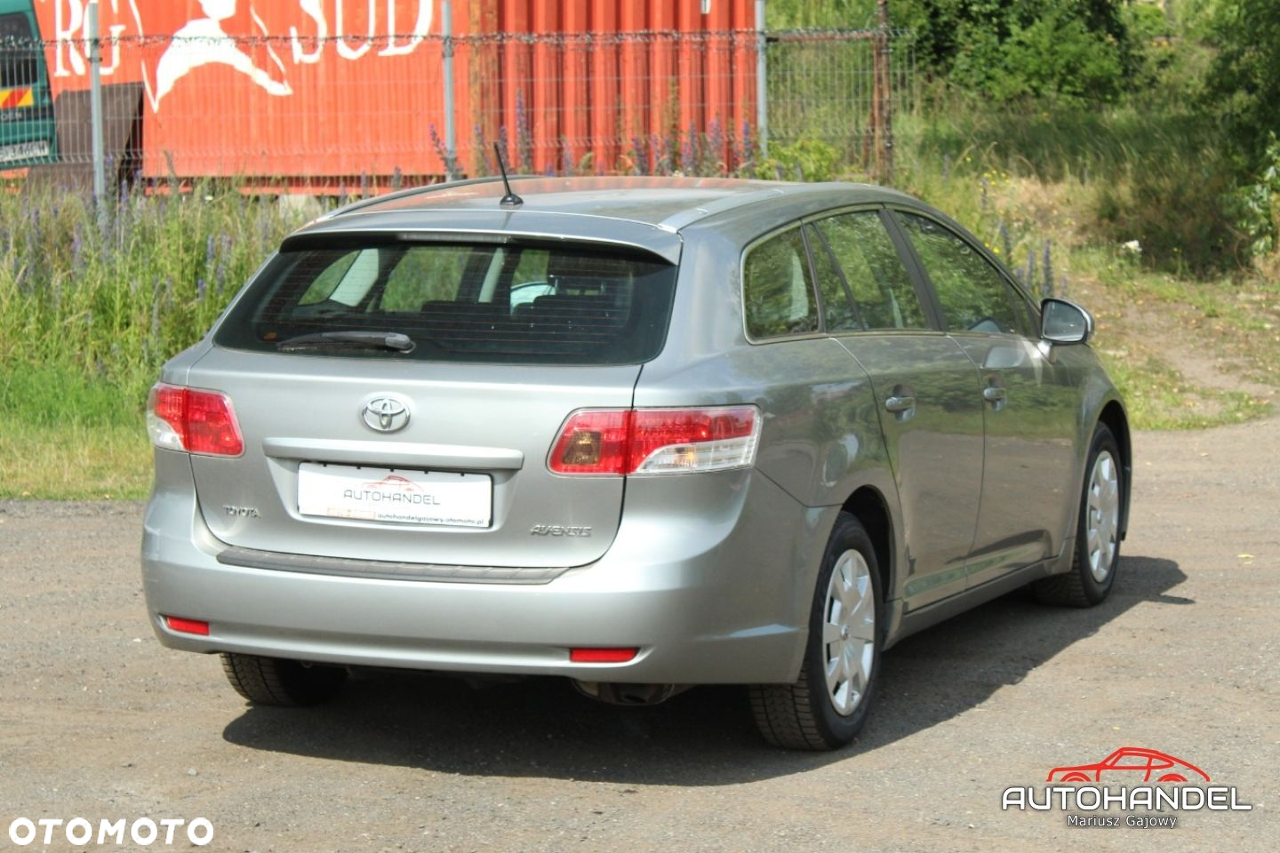Toyota Avensis - 6