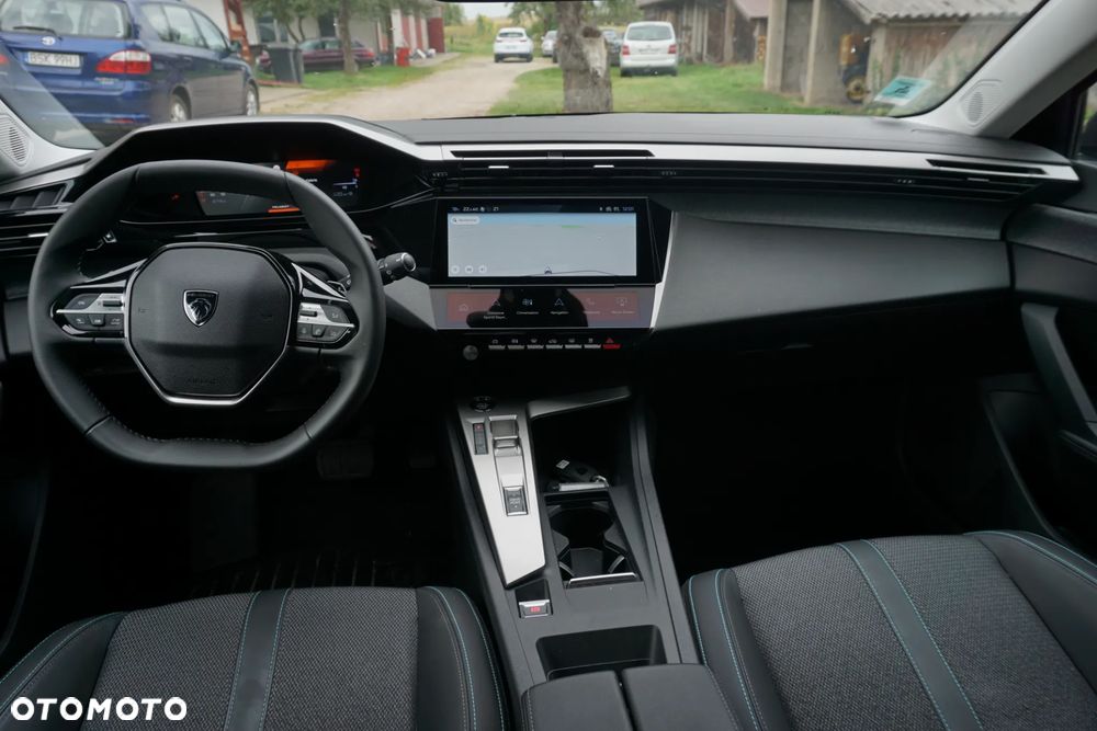Peugeot 308 1.2 mHEV Allure S&S e-DCS6 - 30
