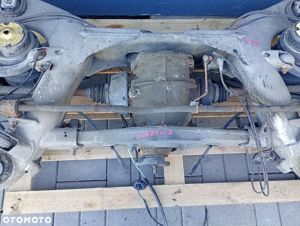 belka zawieszenia ława sanki kołyska most dyfer miechy mercedes w211 kombi 2.7 cdi A2303510508 - 3