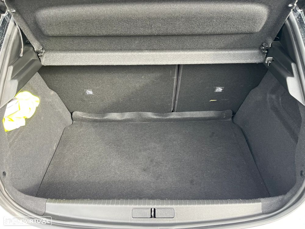 Opel Corsa 1.2 T GS - 18