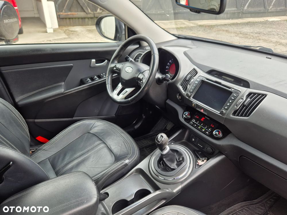 Kia Sportage 1.7 CRDI 2WD Attract - 17