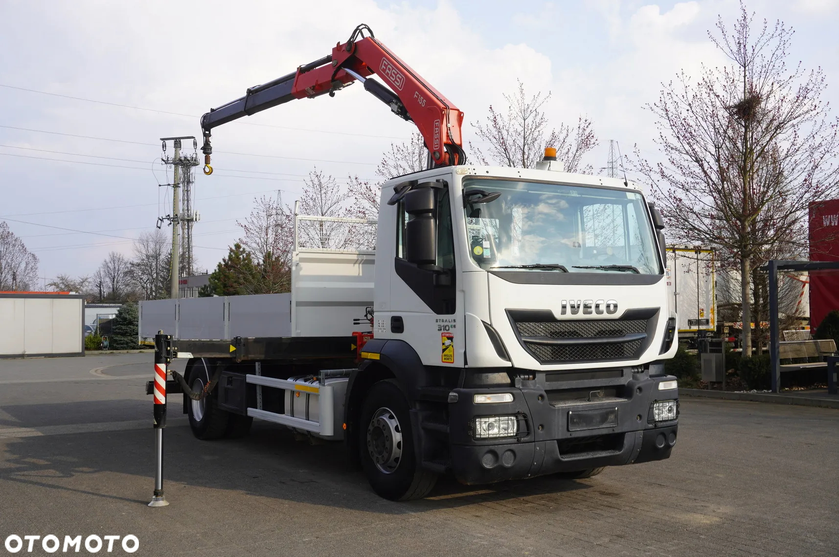 Iveco Stralis 310 E6 / HDS Fassi 155 6.2 t / 250 tys. km - 13