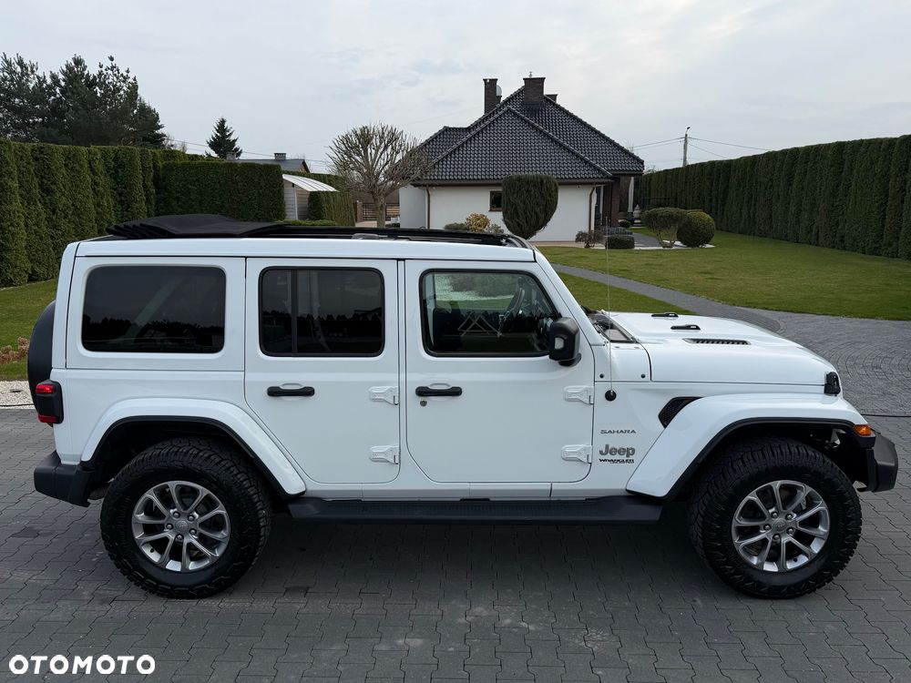 Jeep Wrangler Unlimited GME 2.0 Turbo Sahara - 38