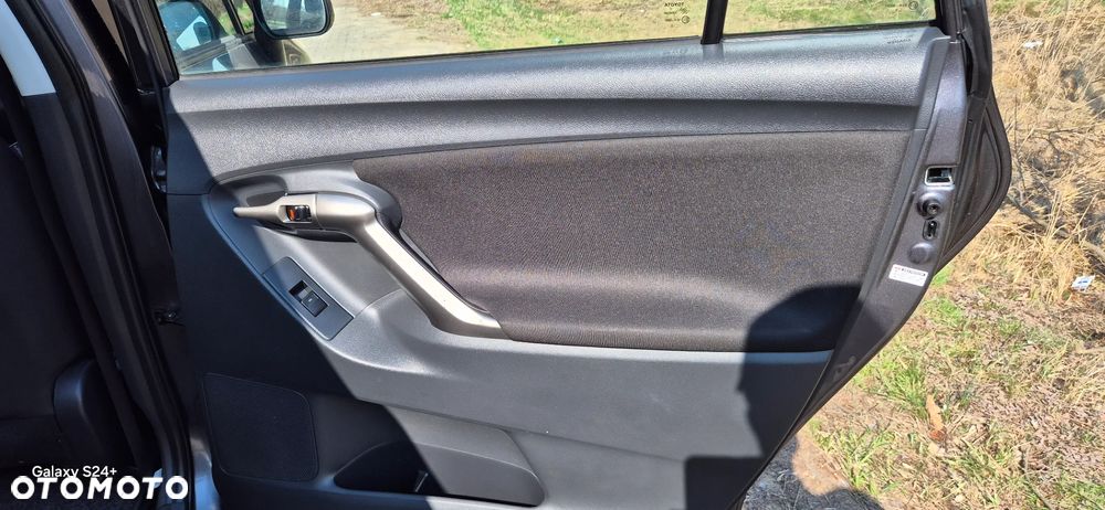 Toyota Verso 1.8 Premium EU5 7os - 19