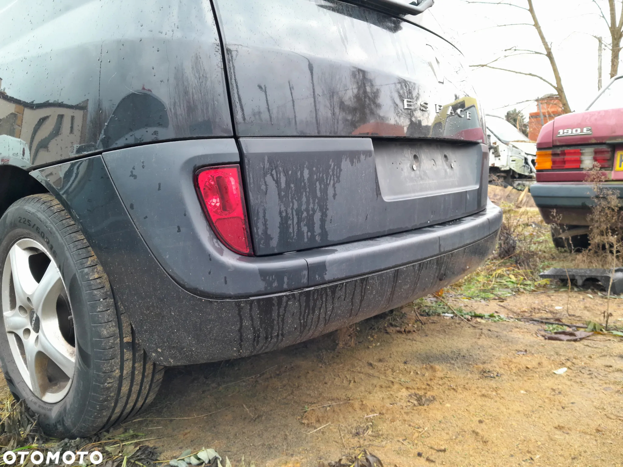 Zderzak tylny RENAULT Espace IV 03-06r. NV676 - 3