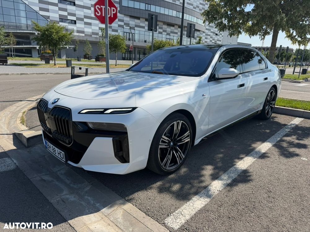 BMW Seria 7 740d xDrive MHEV - 1