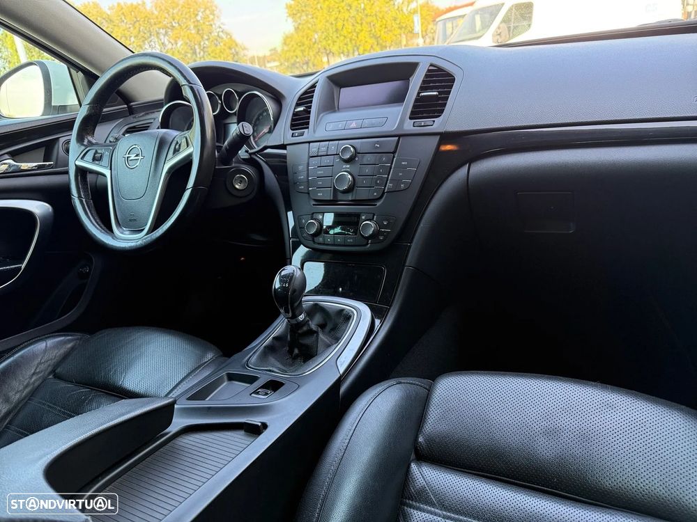 Opel Insignia Sports Tourer 2.0 CDTI 4x4 Innovation - 19