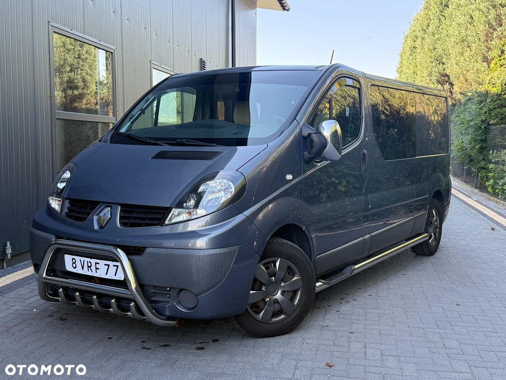 Renault Trafic - 1