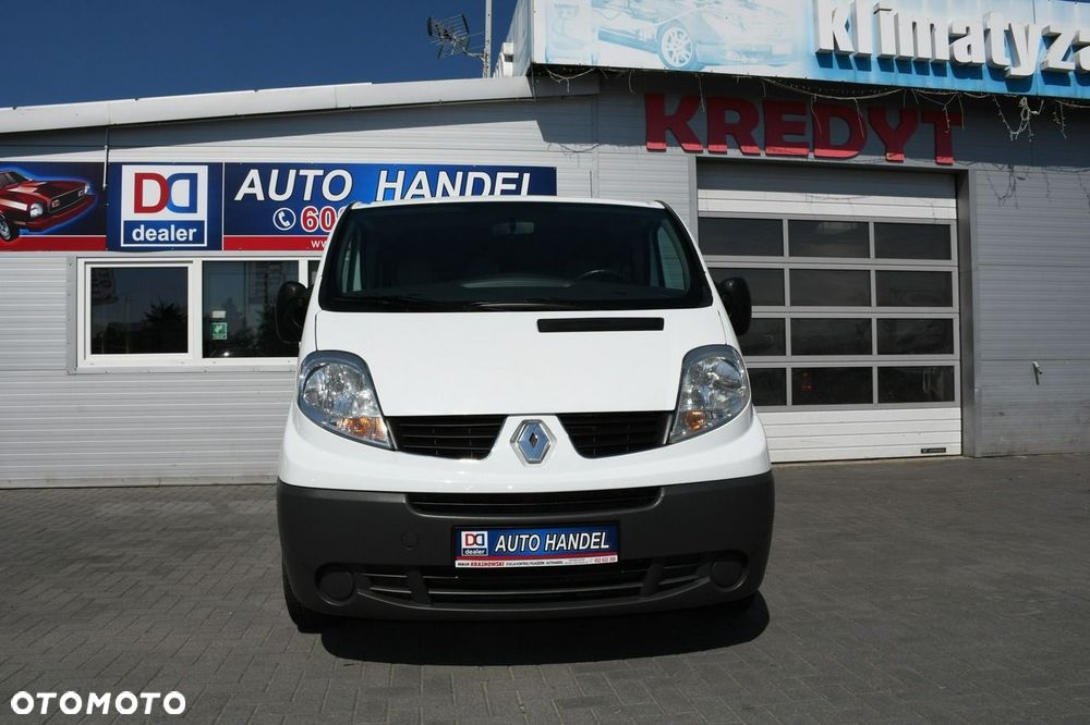 Renault Trafic - 8