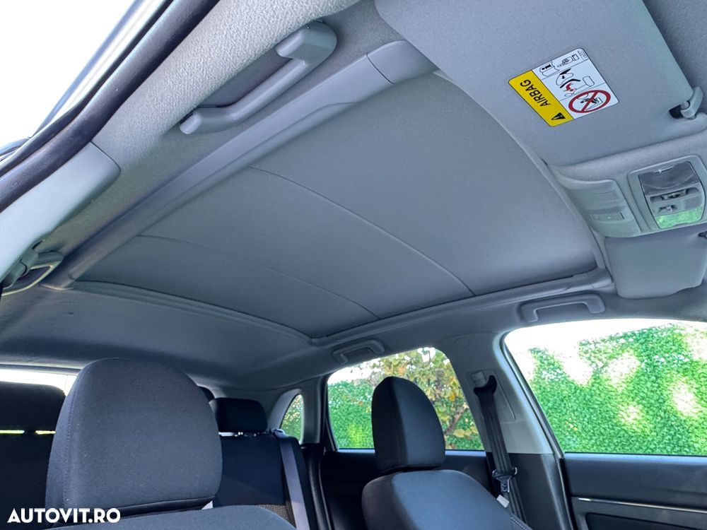 Mitsubishi ASX 1.8 DI-D 4WD Intense - 10