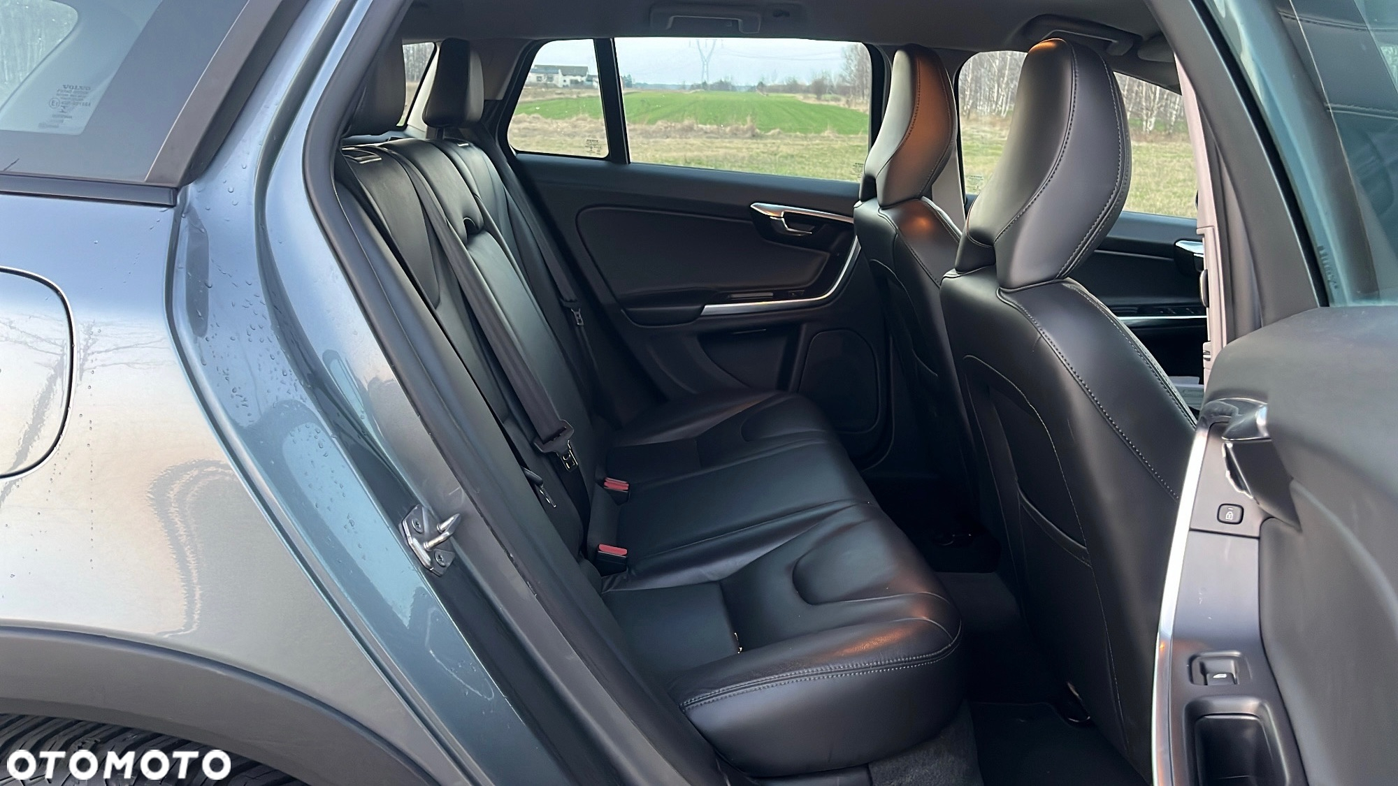 Volvo V60 Cross Country D3 Geartronic - 37