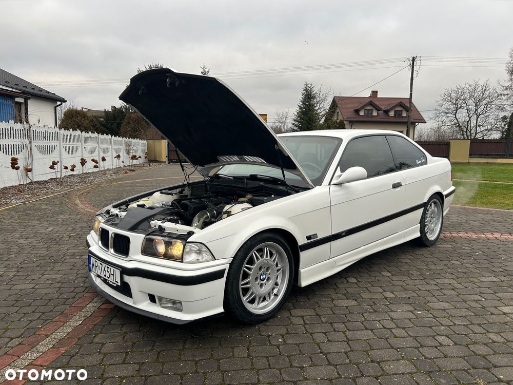 BMW M3 Standard - 19