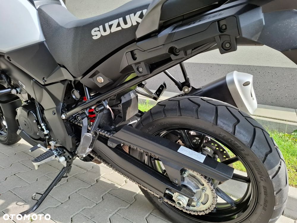 Suzuki V-STROM - 18