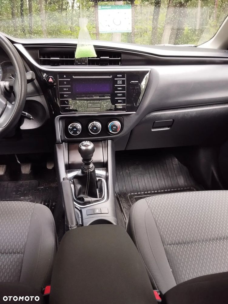 Toyota Corolla 1.6 Active - 2