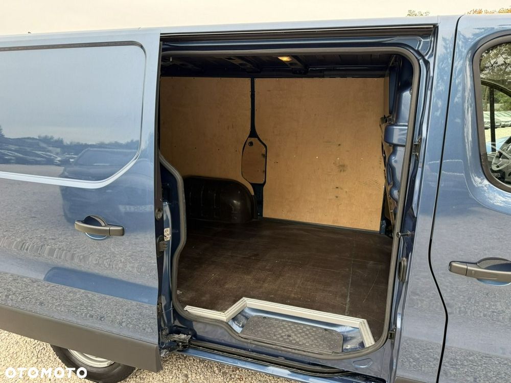 Renault Trafic - 14