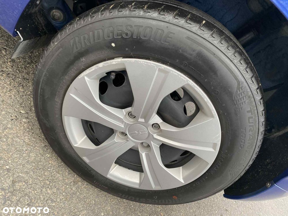 Dacia Sandero SCe 65 Essential - 34