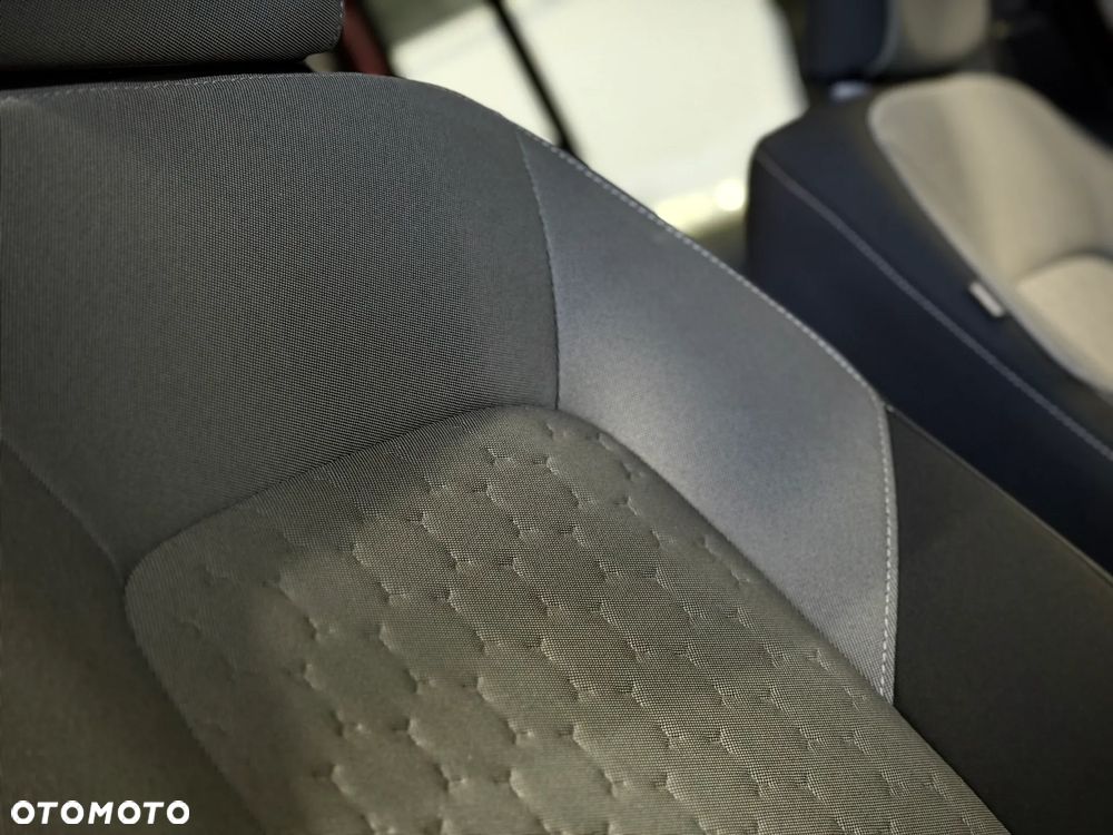 Ford Tourneo Courier 1.0 EcoBoost Titanium - 26