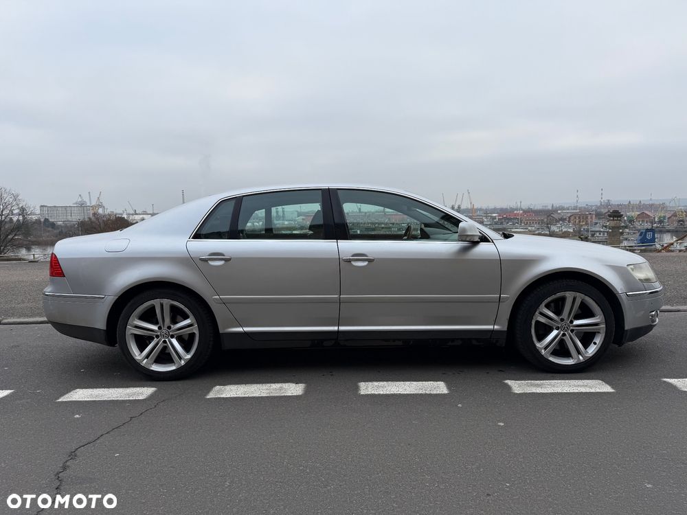 Volkswagen Phaeton 3.2 V6 4Mot (5 os.) - 7