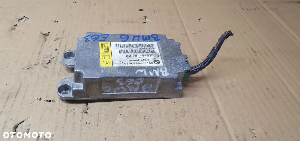 Moduł Sensor Airbag Poduszek BMW 6 E63 6963023 - 3