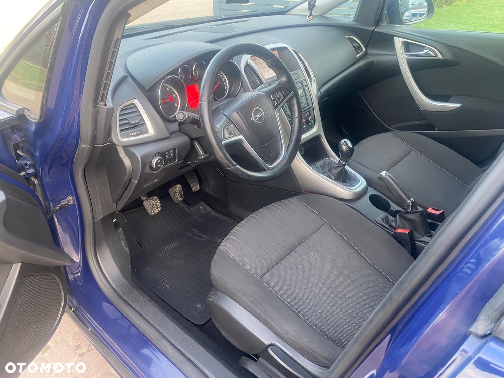 Opel Astra 1.7 CDTI DPF - 11