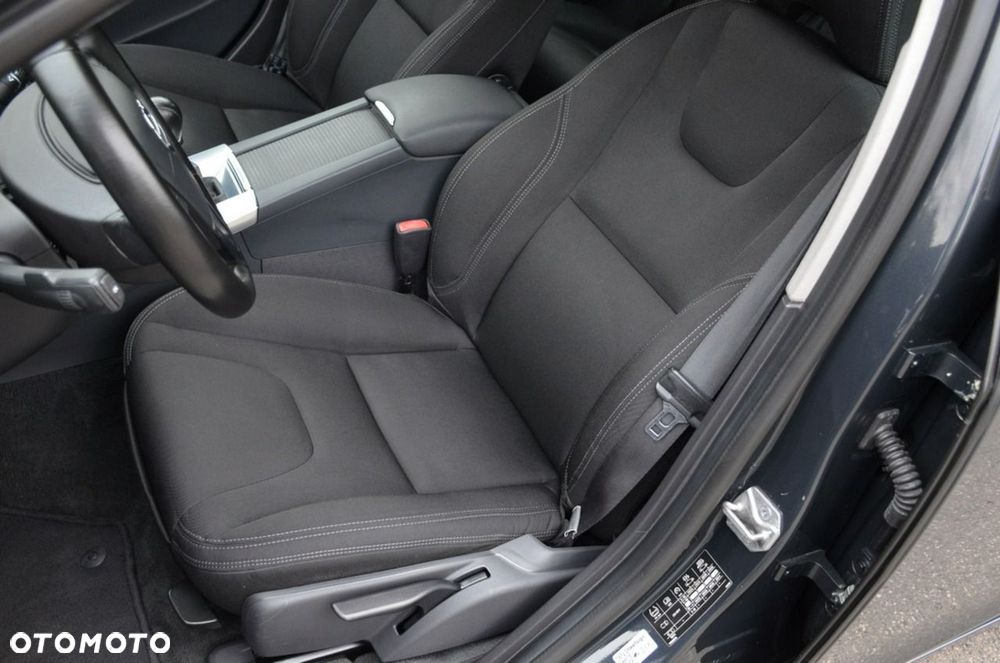 Volvo V60 - 18