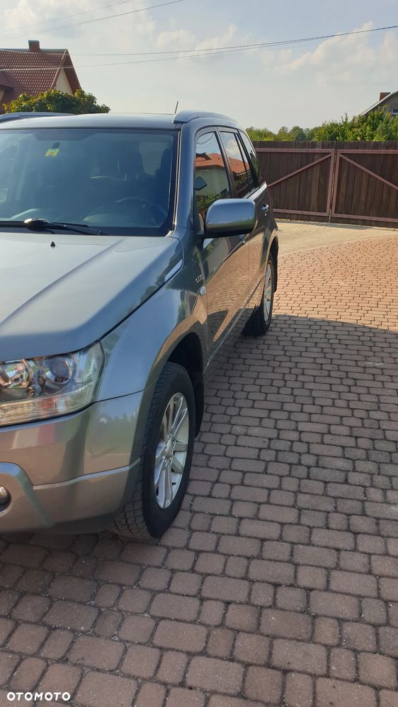 Suzuki Grand Vitara 1.9 DDiS Comfort DPF Limited - 21