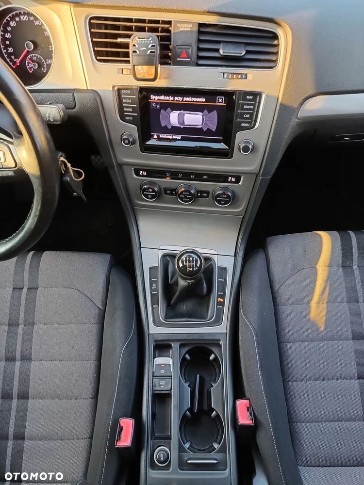 Volkswagen Golf 2.0 BlueTDI 4Motion Highline - 18