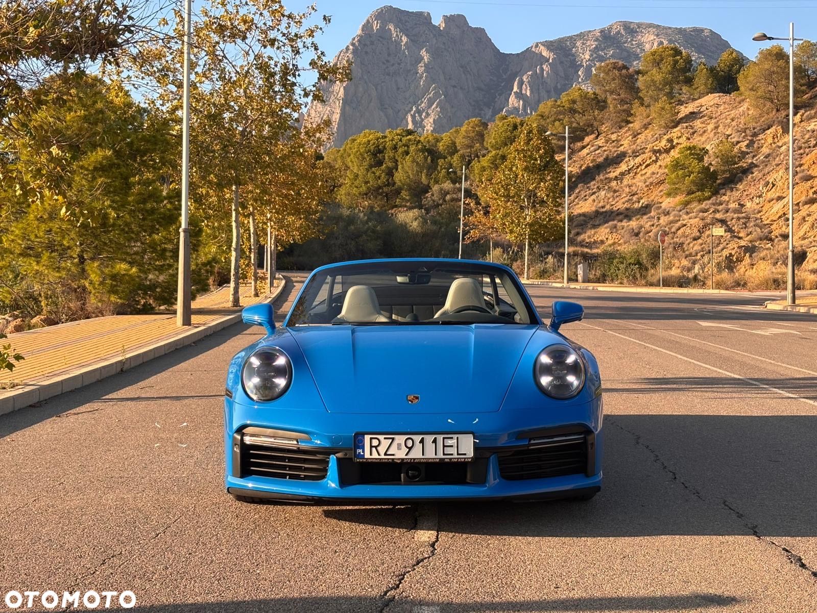 Porsche 911 Carrera Turbo S Cabrio - 1