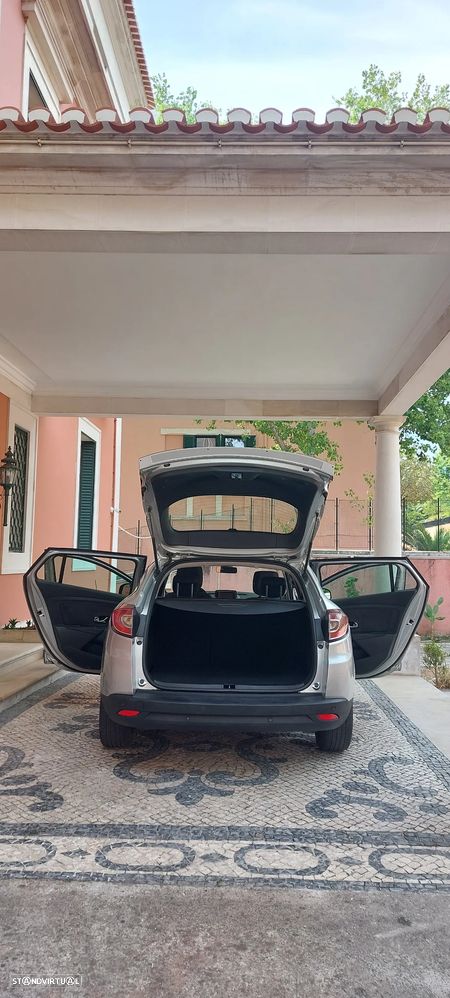 Renault Mégane - 5