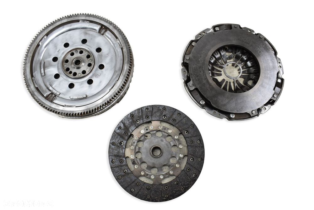 Koło Dwumasowe Sprzęgło HYUNDAI H1 KIA SORENTO I 2.5 CRDI 140KM D4CB - 6
