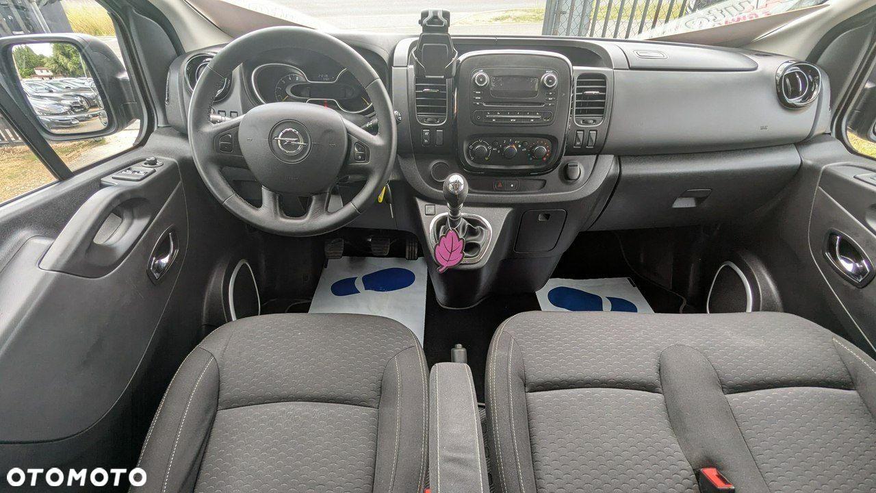 Opel Vivaro - 20