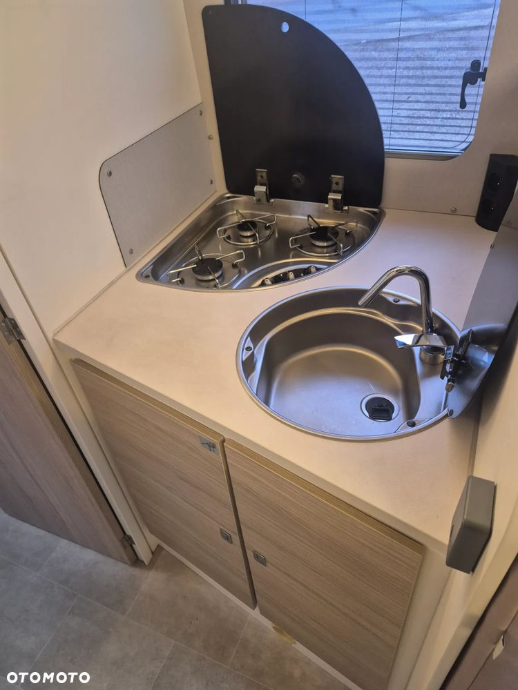 Ford Rimor Evo 95 plus - 12