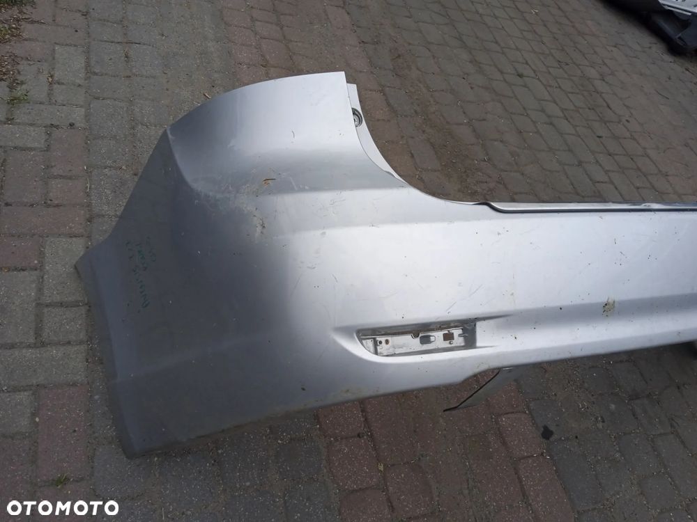 ZDERZAK TYLNY TOYOTA AVENSIS T27 09-15 KOMBI - 7