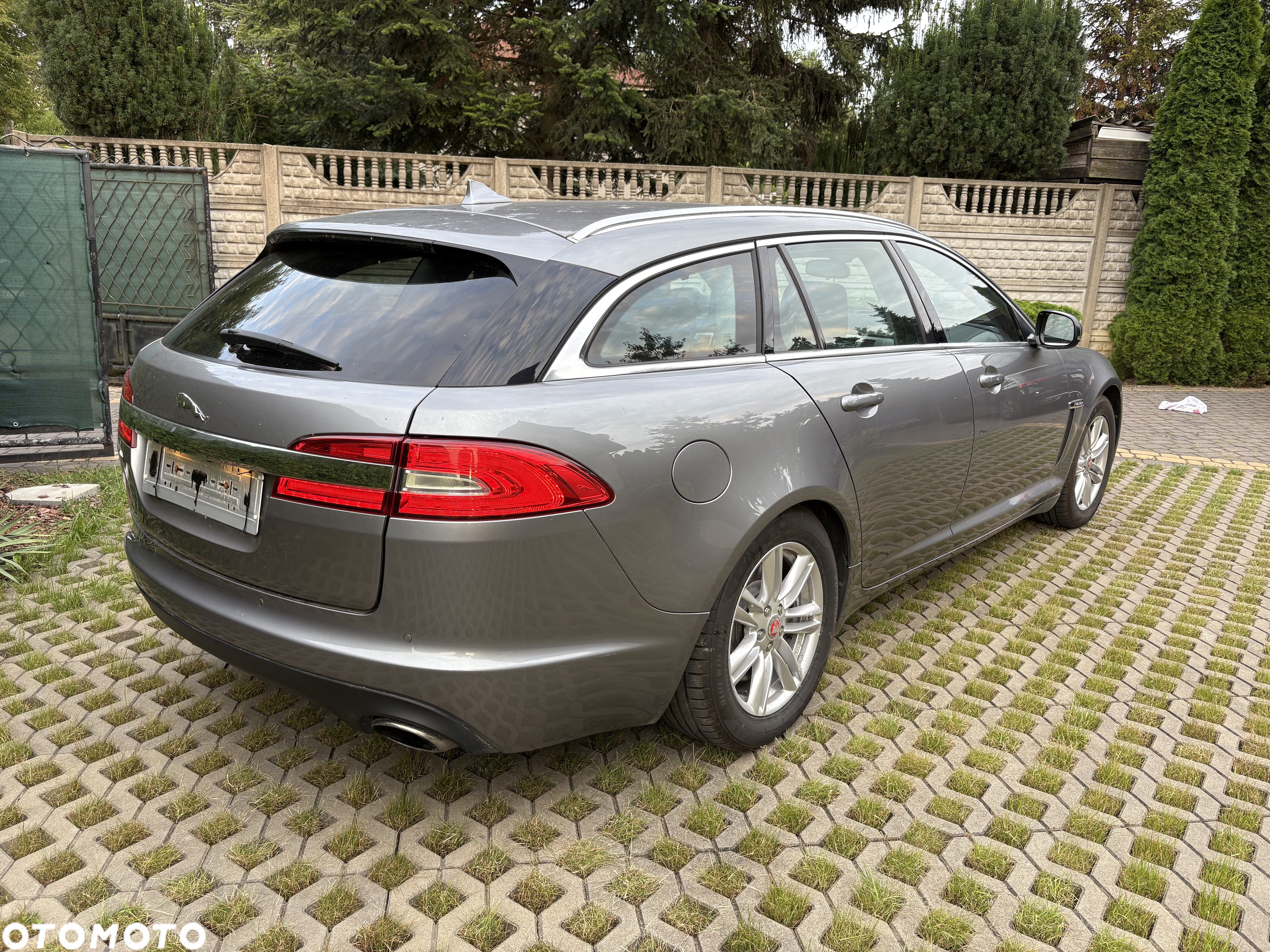 Jaguar XF 2.2 D Luxury - 5