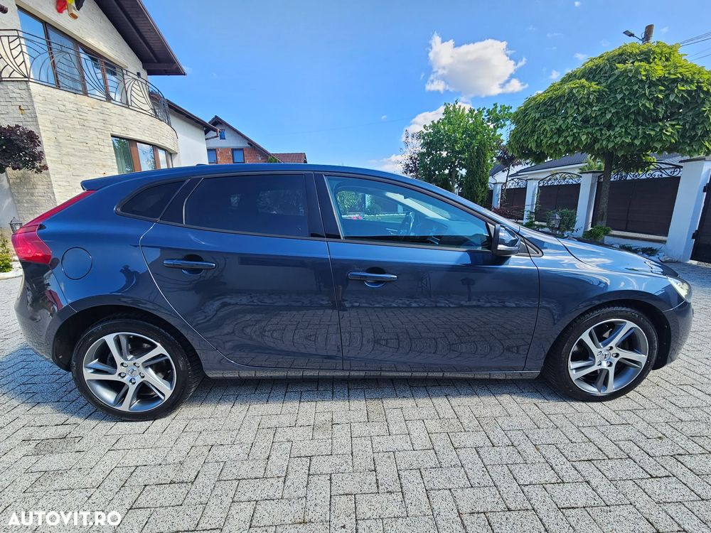 Volvo V40 - 9