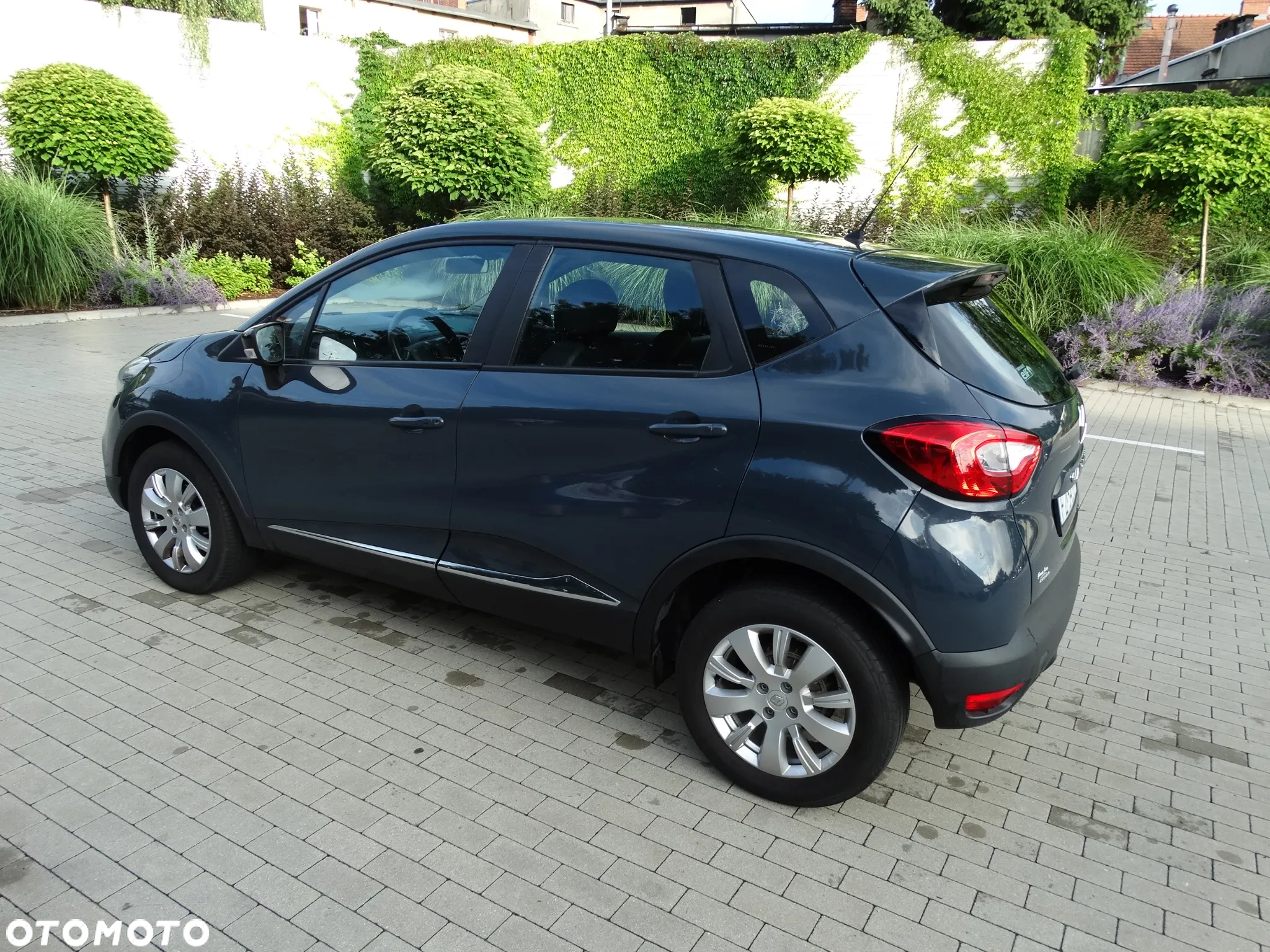 Renault Captur 1.2 Energy TCe Intens EDC EU6 - 17