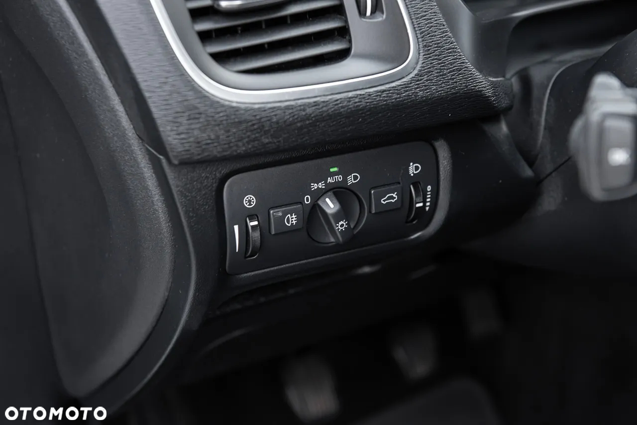 Volvo V40 - 17