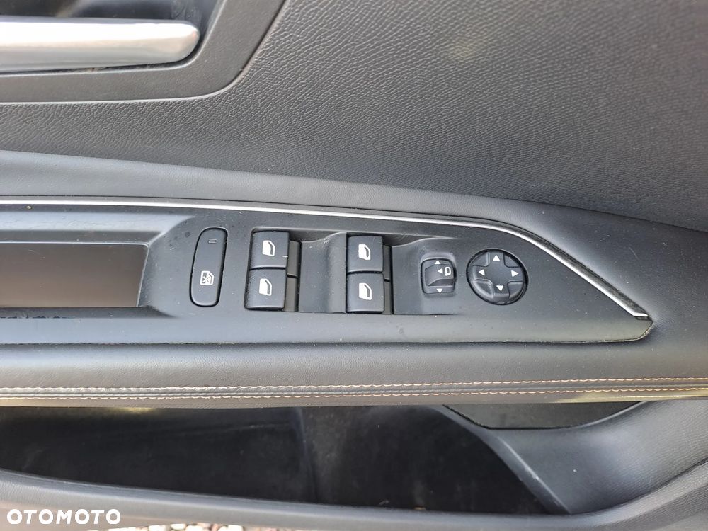 Peugeot 3008 BlueHDi 180 Stop & Start EAT6 GT - 15