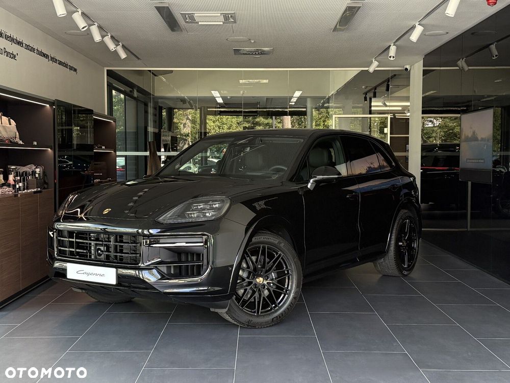 Porsche Cayenne - 4