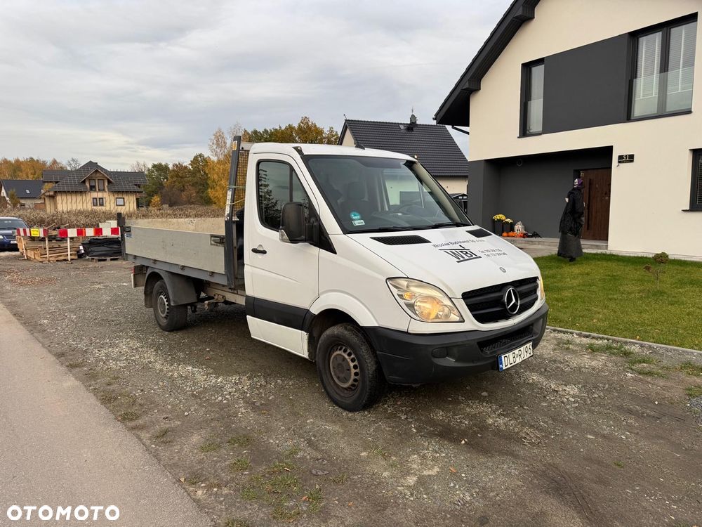Mercedes-Benz Sprinter - 2