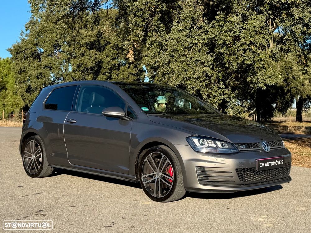VW Golf 2.0 TDI GTD - 3