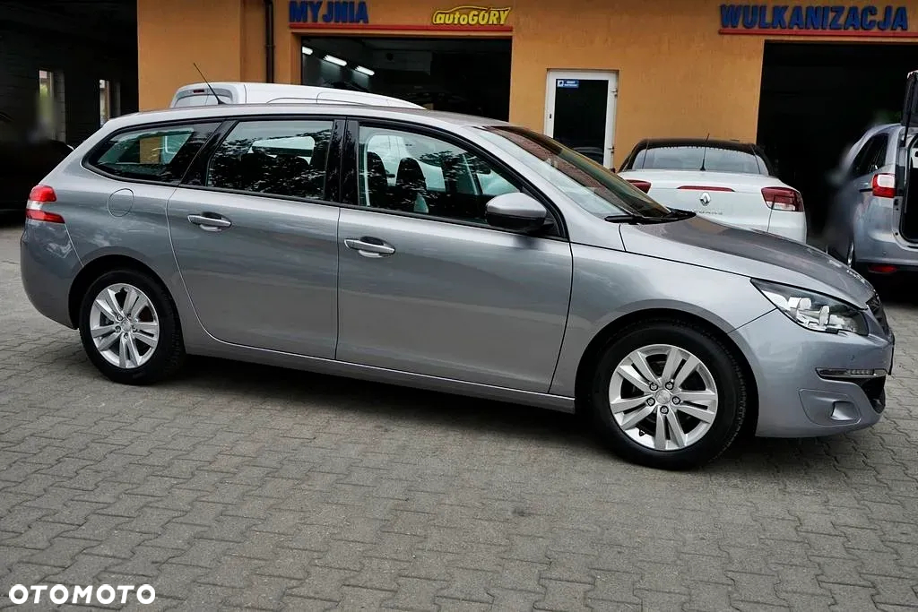 Peugeot 308 - 14